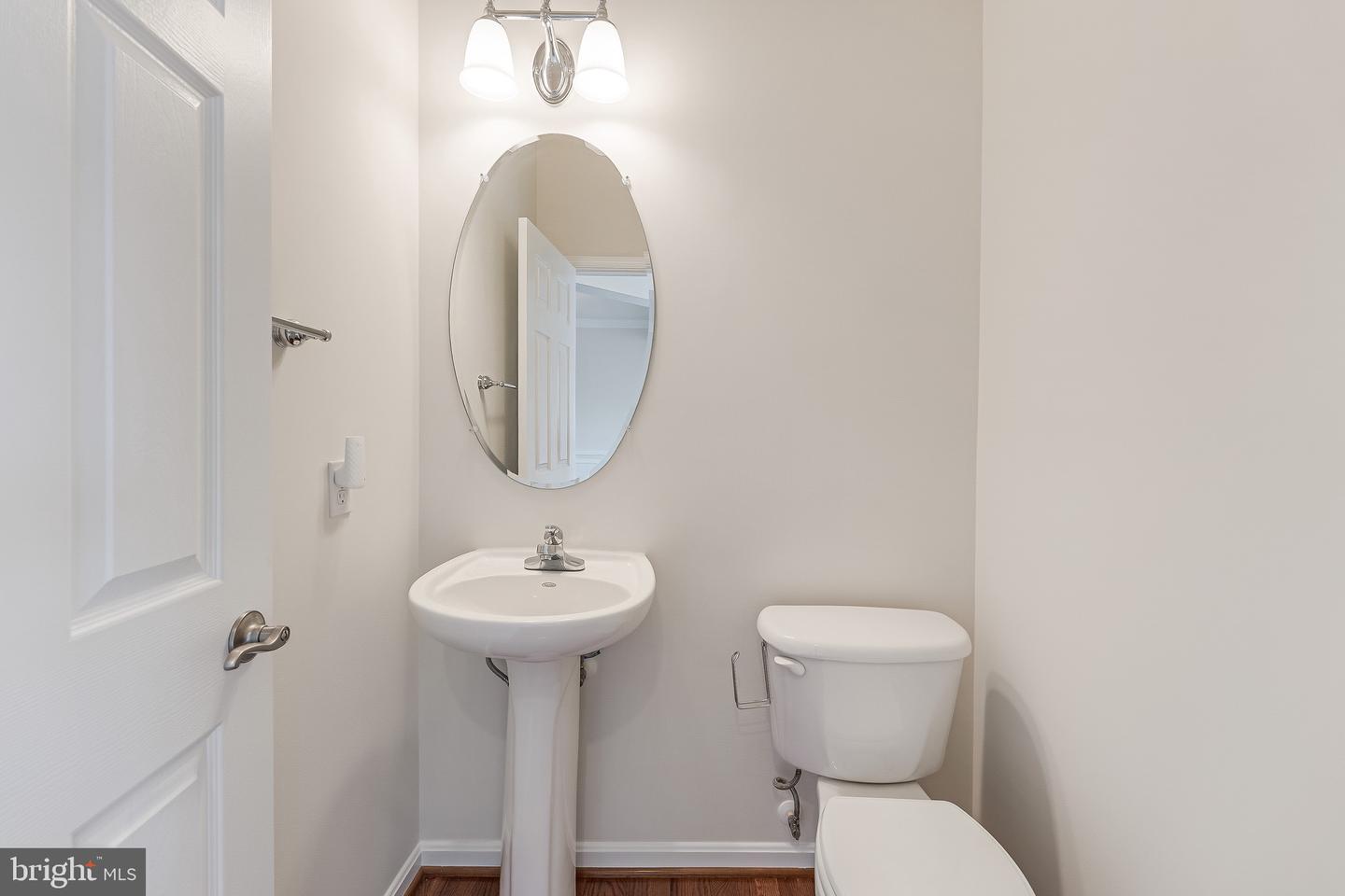 16329 FLOTSAM LN, WOODBRIDGE, Virginia 22191, 3 Bedrooms Bedrooms, ,3 BathroomsBathrooms,Residential,For sale,16329 FLOTSAM LN,VAPW2106086 MLS # VAPW2106086
