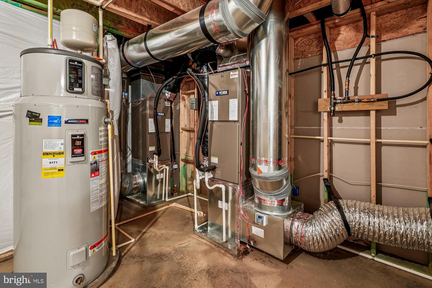 10901 BRANDERMILL PARK, SPOTSYLVANIA, Virginia 22551, 5 Bedrooms Bedrooms, ,4 BathroomsBathrooms,Residential,For sale,10901 BRANDERMILL PARK,VASP2036944 MLS # VASP2036944