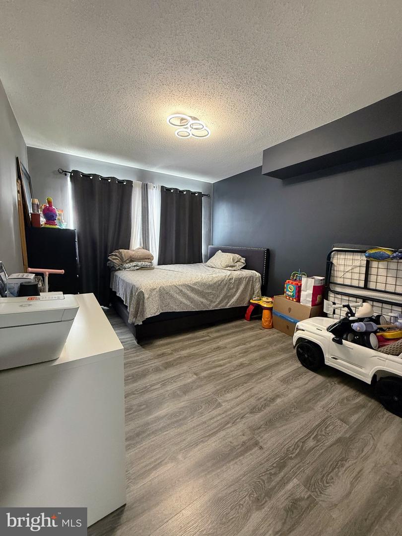 5831 QUANTRELL AVE #505, ALEXANDRIA, Virginia 22312, 2 Bedrooms Bedrooms, ,1 BathroomBathrooms,Residential,For sale,5831 QUANTRELL AVE #505,VAAX2050888 MLS # VAAX2050888