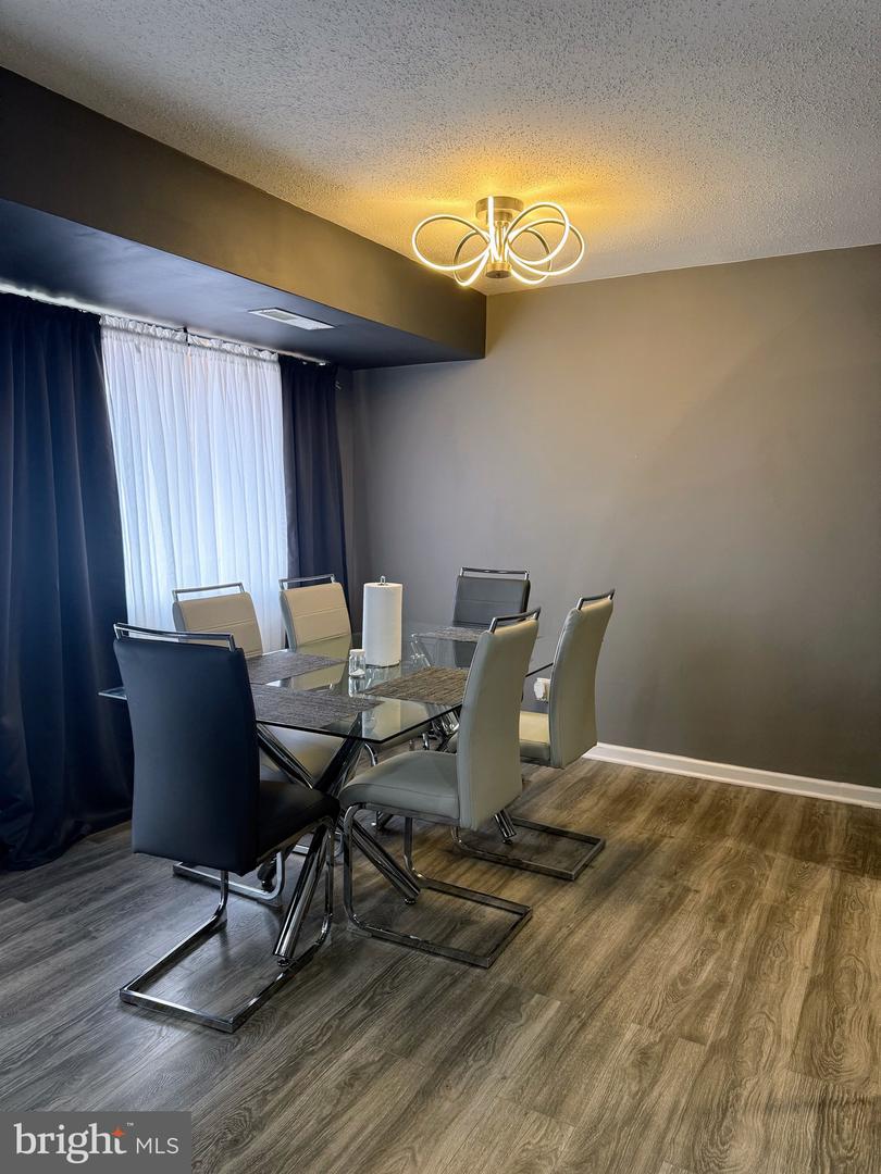 5831 QUANTRELL AVE #505, ALEXANDRIA, Virginia 22312, 2 Bedrooms Bedrooms, ,1 BathroomBathrooms,Residential,For sale,5831 QUANTRELL AVE #505,VAAX2050888 MLS # VAAX2050888