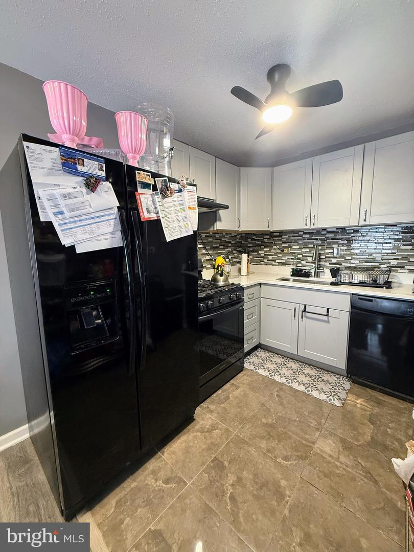 5831 QUANTRELL AVE #505, ALEXANDRIA, Virginia 22312, 2 Bedrooms Bedrooms, ,1 BathroomBathrooms,Residential,For sale,5831 QUANTRELL AVE #505,VAAX2050888 MLS # VAAX2050888