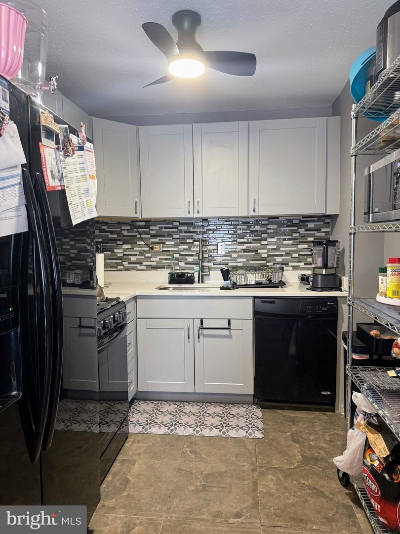 5831 QUANTRELL AVE #505, ALEXANDRIA, Virginia 22312, 2 Bedrooms Bedrooms, ,1 BathroomBathrooms,Residential,For sale,5831 QUANTRELL AVE #505,VAAX2050888 MLS # VAAX2050888