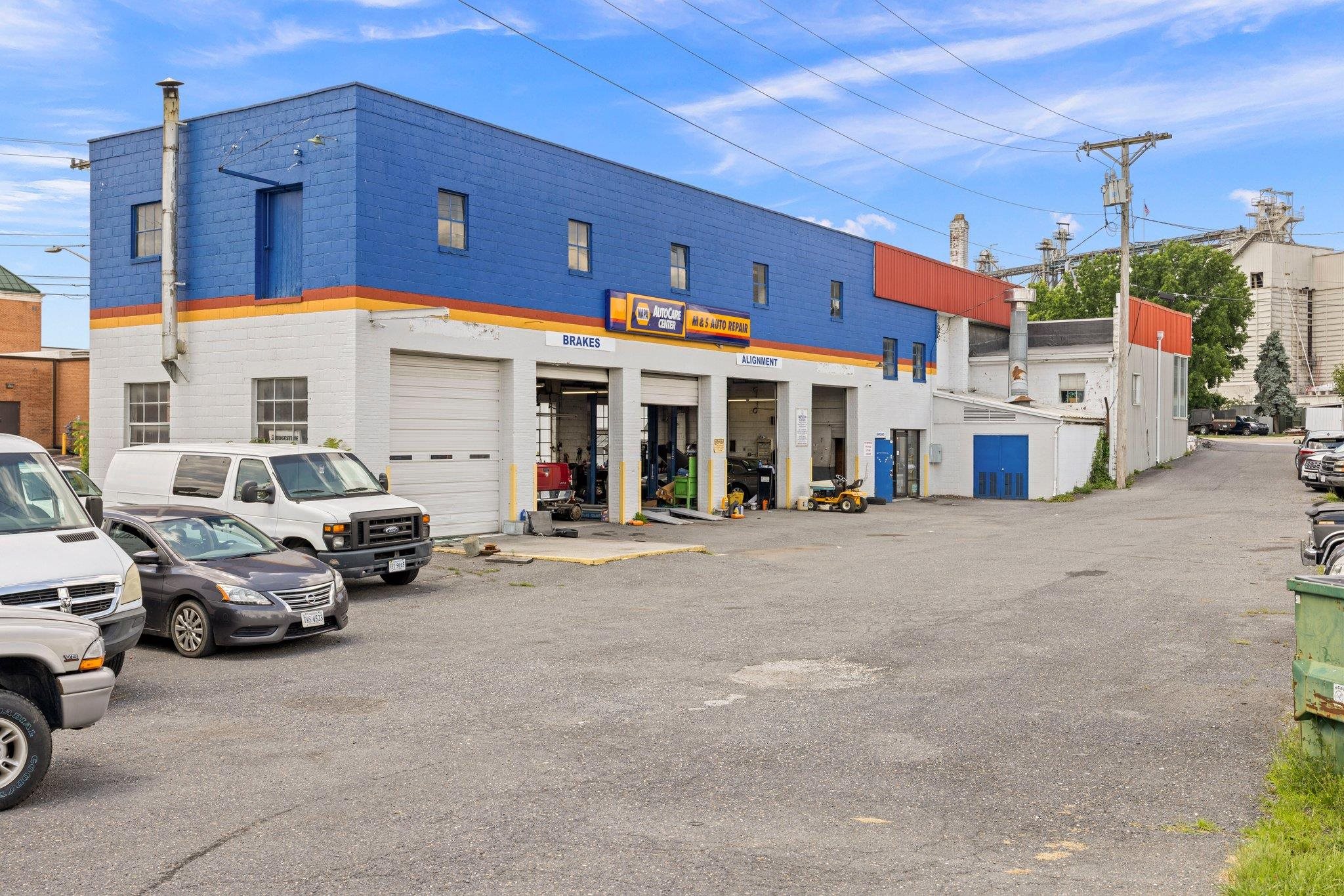 530 NORTH MAIN ST, HARRISONBURG, Virginia 22802, ,Commercial,530 NORTH MAIN ST,670096 MLS # 670096