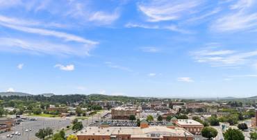 530 NORTH MAIN ST, HARRISONBURG, Virginia 22802, ,Commercial,530 NORTH MAIN ST,670096 MLS # 670096