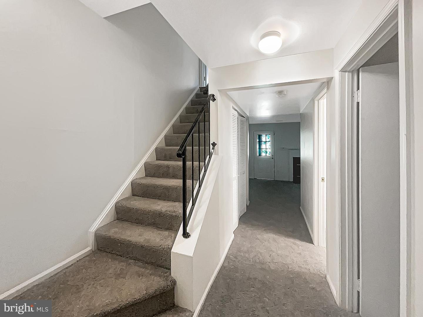 8524 CHARNWOOD CT, MANASSAS, Virginia 20111, 3 Bedrooms Bedrooms, ,3 BathroomsBathrooms,Residential,For sale,8524 CHARNWOOD CT,VAPW2106102 MLS # VAPW2106102