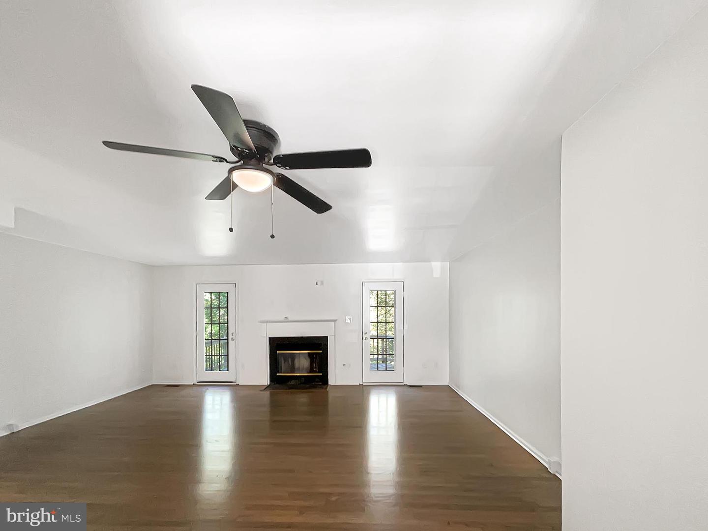 8524 CHARNWOOD CT, MANASSAS, Virginia 20111, 3 Bedrooms Bedrooms, ,3 BathroomsBathrooms,Residential,For sale,8524 CHARNWOOD CT,VAPW2106102 MLS # VAPW2106102