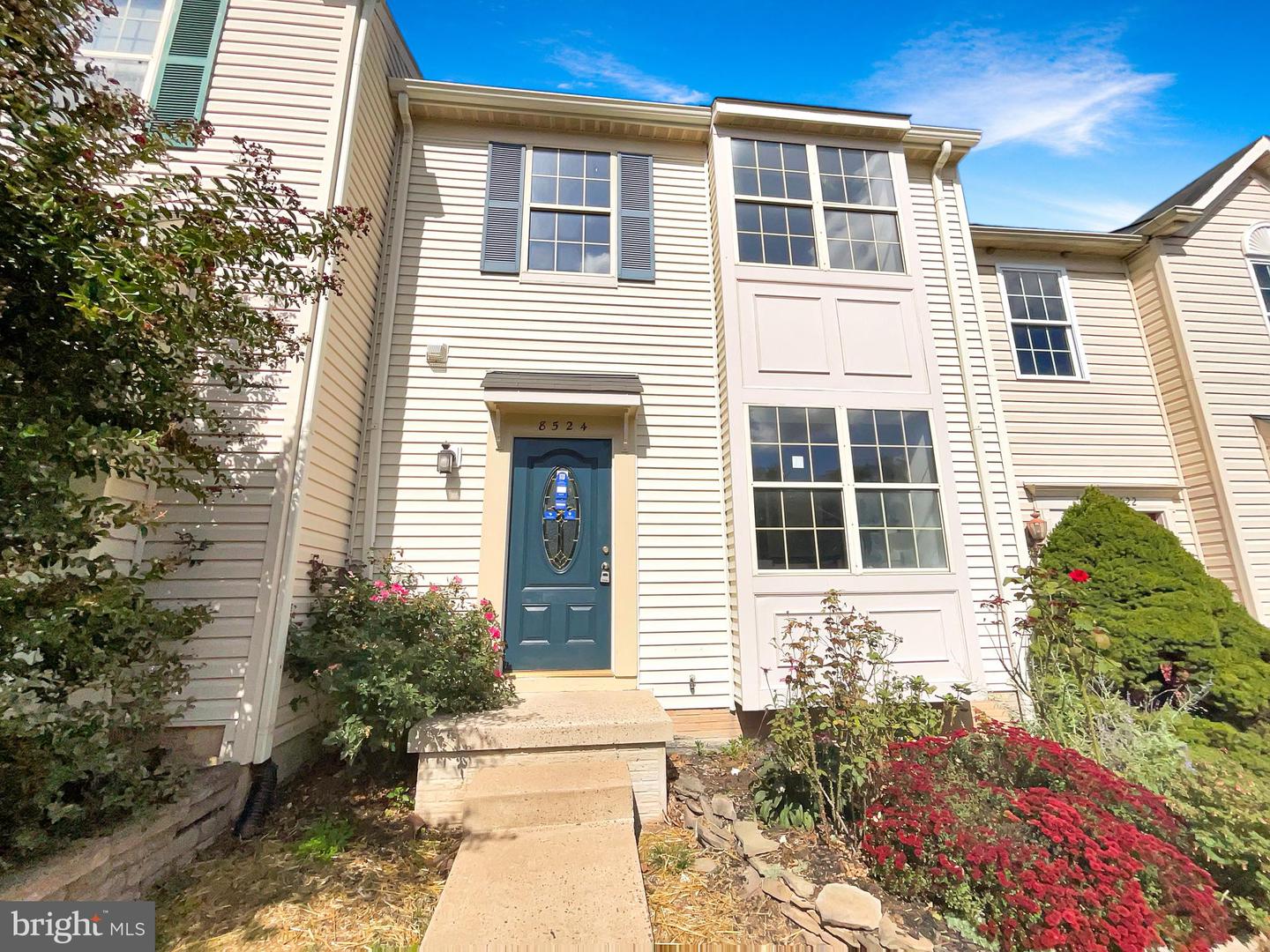 8524 CHARNWOOD CT, MANASSAS, Virginia 20111, 3 Bedrooms Bedrooms, ,3 BathroomsBathrooms,Residential,For sale,8524 CHARNWOOD CT,VAPW2106102 MLS # VAPW2106102