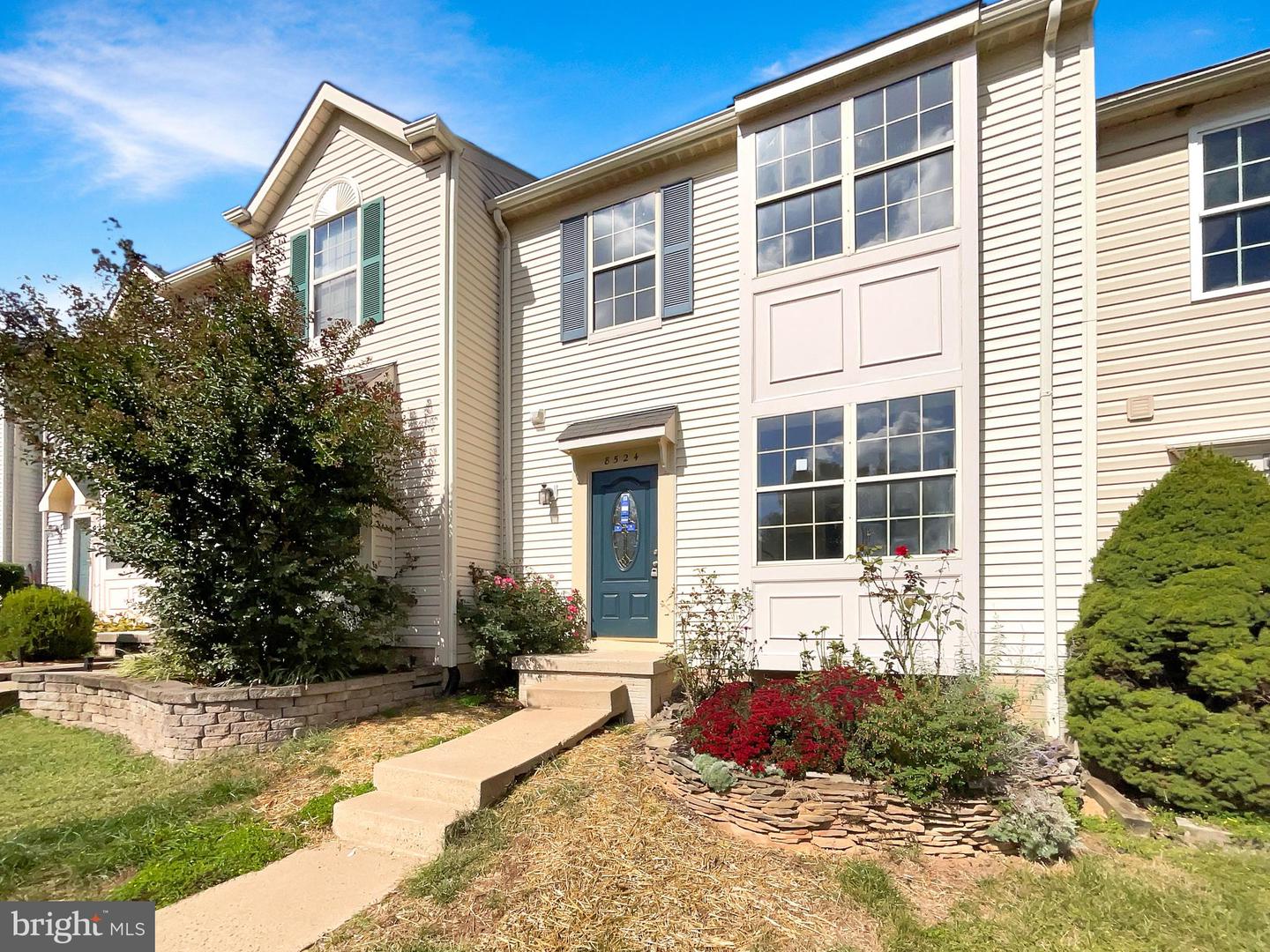 8524 CHARNWOOD CT, MANASSAS, Virginia 20111, 3 Bedrooms Bedrooms, ,3 BathroomsBathrooms,Residential,For sale,8524 CHARNWOOD CT,VAPW2106102 MLS # VAPW2106102