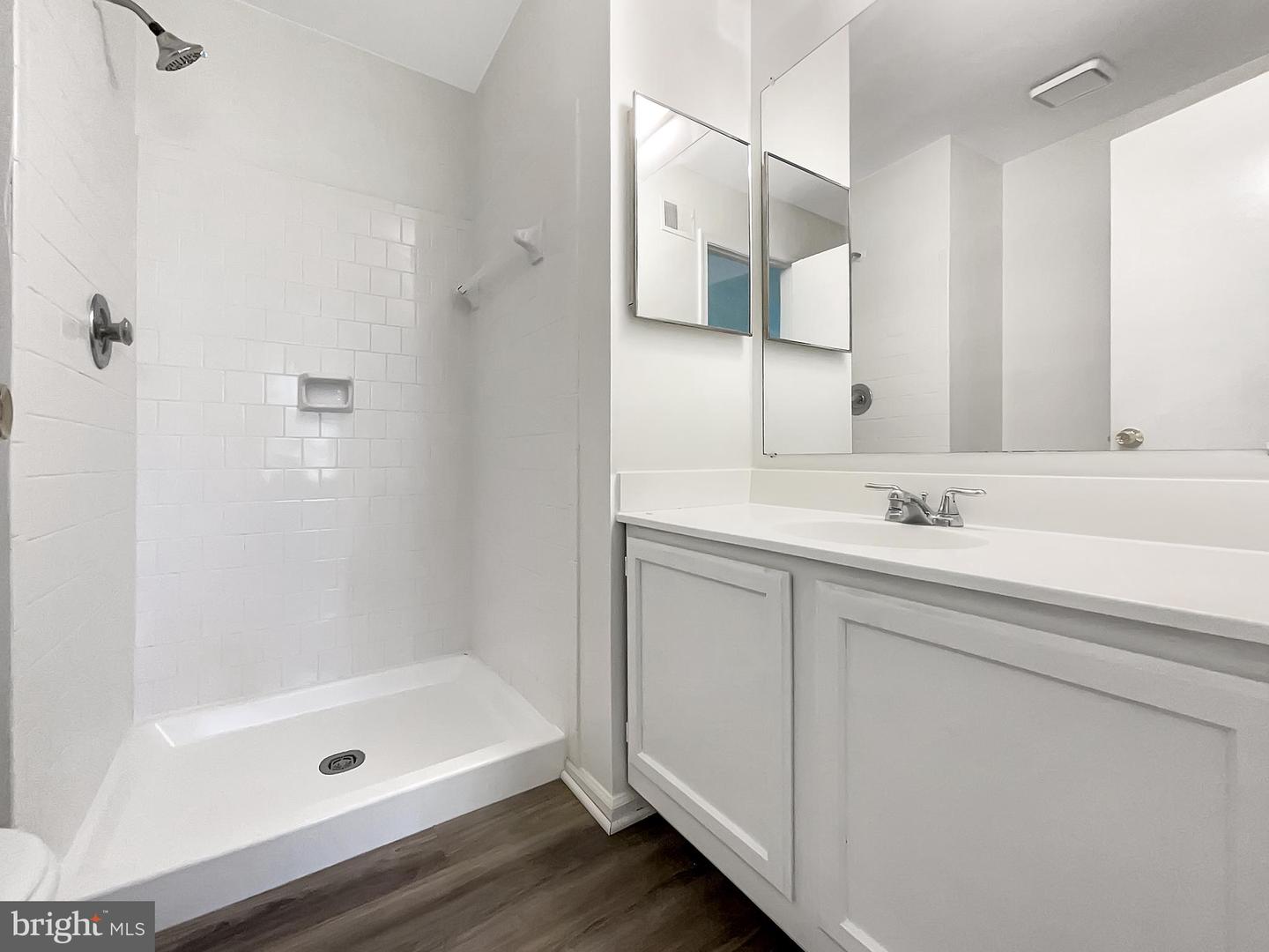 8524 CHARNWOOD CT, MANASSAS, Virginia 20111, 3 Bedrooms Bedrooms, ,3 BathroomsBathrooms,Residential,For sale,8524 CHARNWOOD CT,VAPW2106102 MLS # VAPW2106102