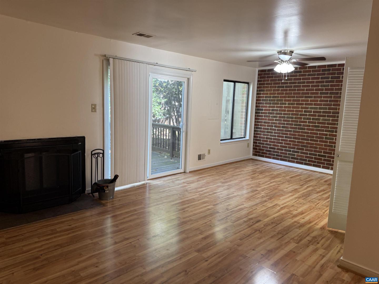 638 CRUMPET CT, CHARLOTTESVILLE, Virginia 22901, 3 Bedrooms Bedrooms, ,2 BathroomsBathrooms,Residential,For sale,638 CRUMPET CT,670079 MLS # 670079