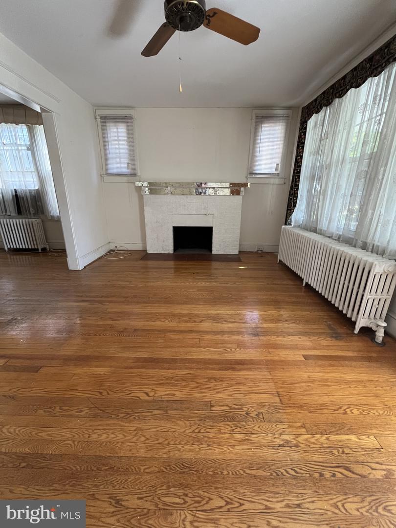 4227 BRANDYWINE ST NW, WASHINGTON, District Of Columbia 20016, 3 Bedrooms Bedrooms, ,2 BathroomsBathrooms,Residential,For sale,4227 BRANDYWINE ST NW,DCDC2227356 MLS # DCDC2227356