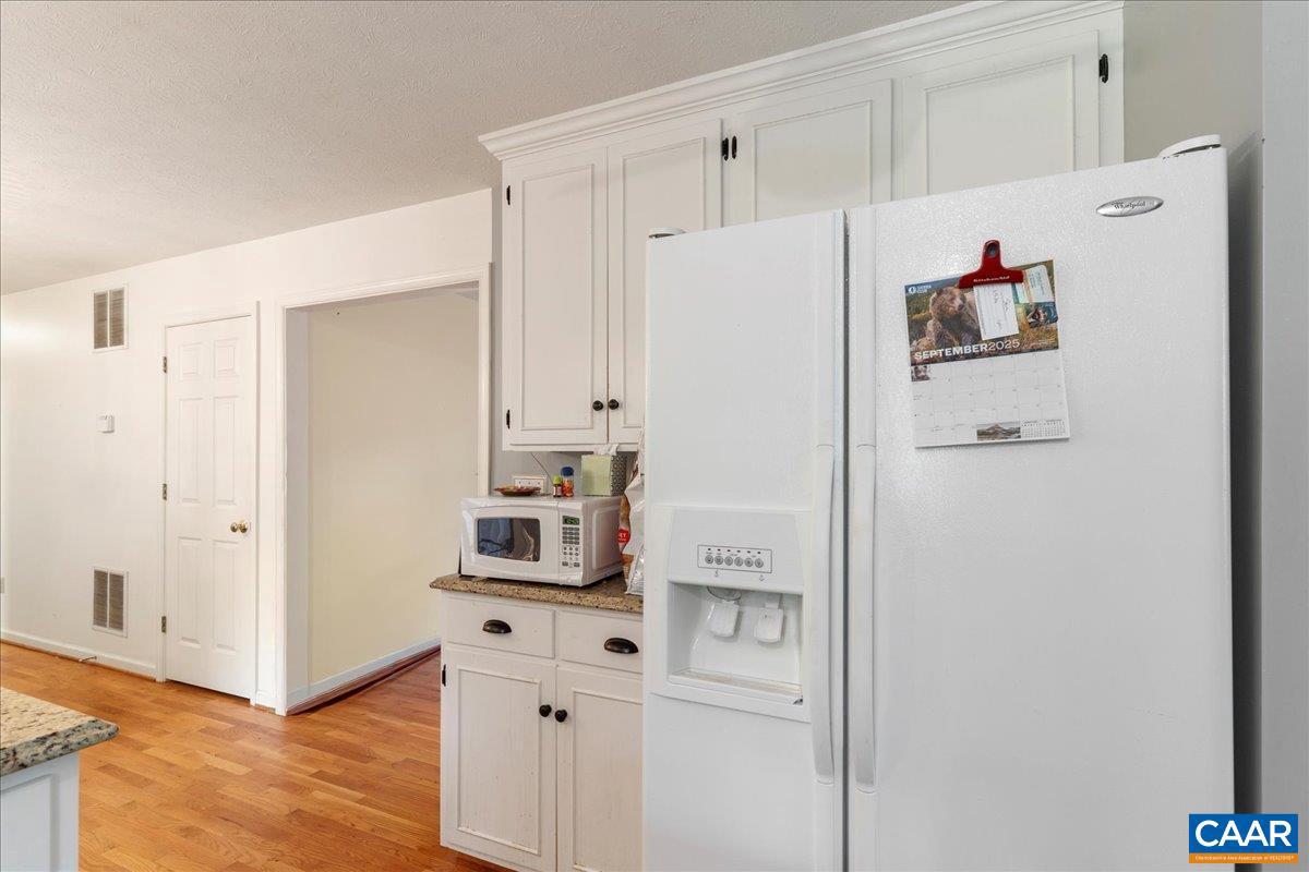 100 SONG BIRD LN, STANARDSVILLE, Virginia 22973, 3 Bedrooms Bedrooms, ,3 BathroomsBathrooms,Residential,For sale,100 SONG BIRD LN,670083 MLS # 670083