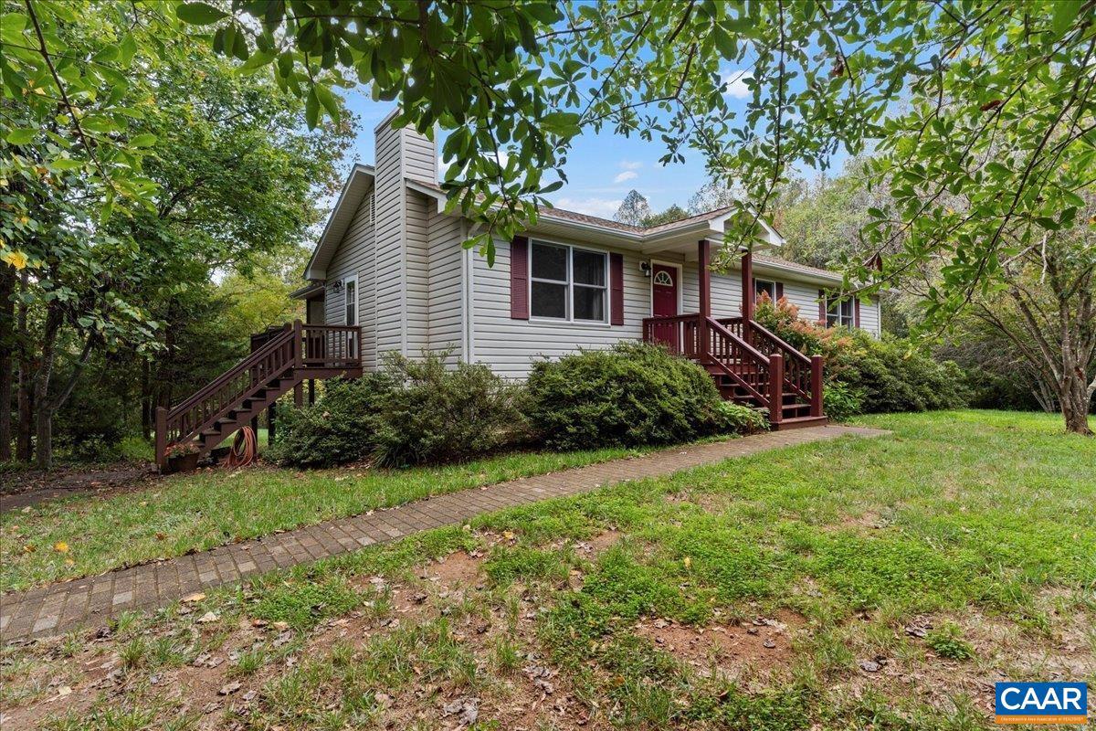 100 SONG BIRD LN, STANARDSVILLE, Virginia 22973, 3 Bedrooms Bedrooms, ,3 BathroomsBathrooms,Residential,For sale,100 SONG BIRD LN,670083 MLS # 670083