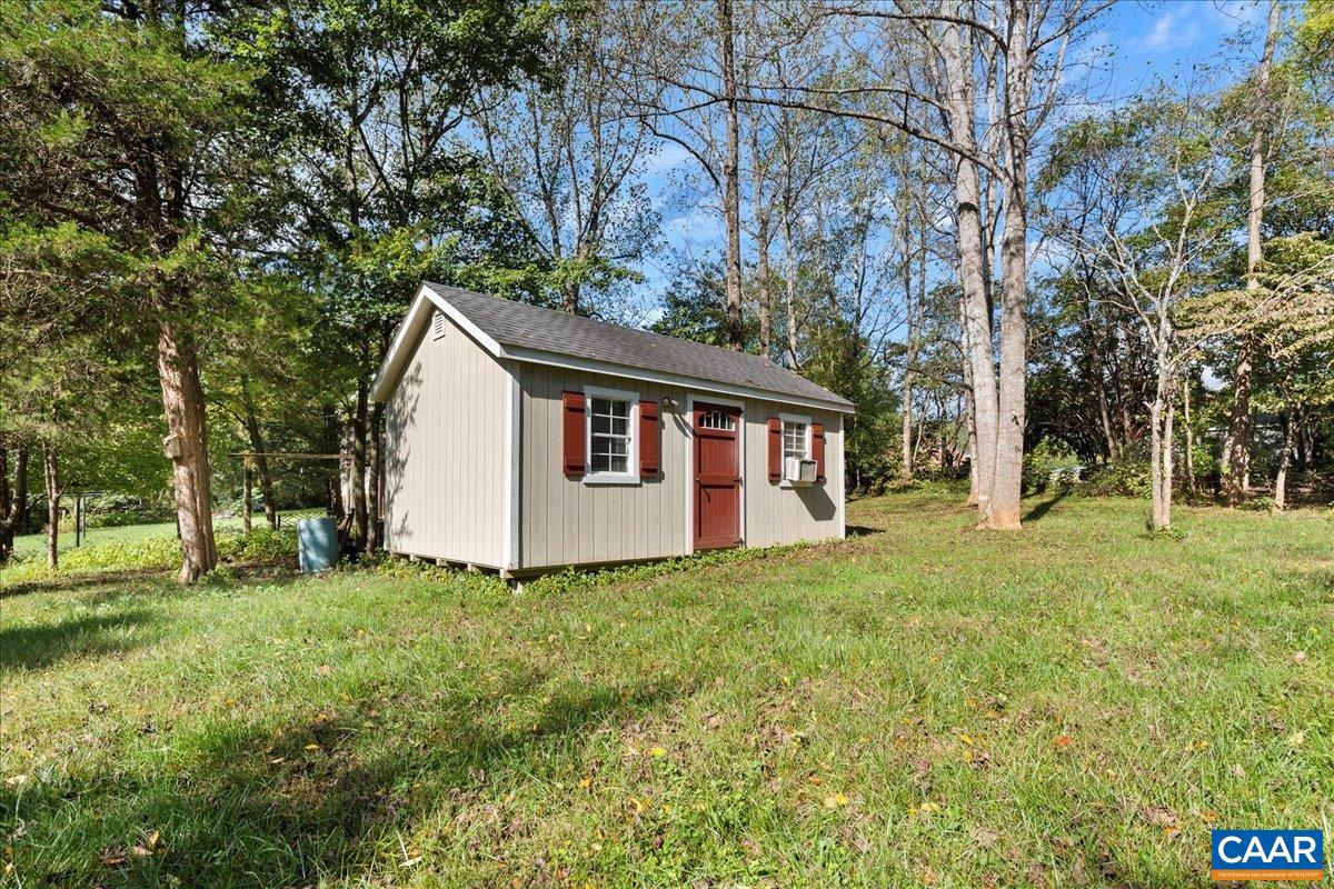 100 SONG BIRD LN, STANARDSVILLE, Virginia 22973, 3 Bedrooms Bedrooms, ,3 BathroomsBathrooms,Residential,For sale,100 SONG BIRD LN,670083 MLS # 670083
