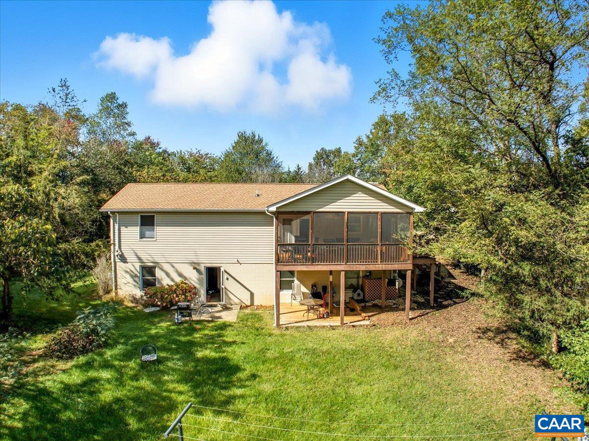 100 SONG BIRD LN, STANARDSVILLE, Virginia 22973, 3 Bedrooms Bedrooms, ,3 BathroomsBathrooms,Residential,For sale,100 SONG BIRD LN,670083 MLS # 670083