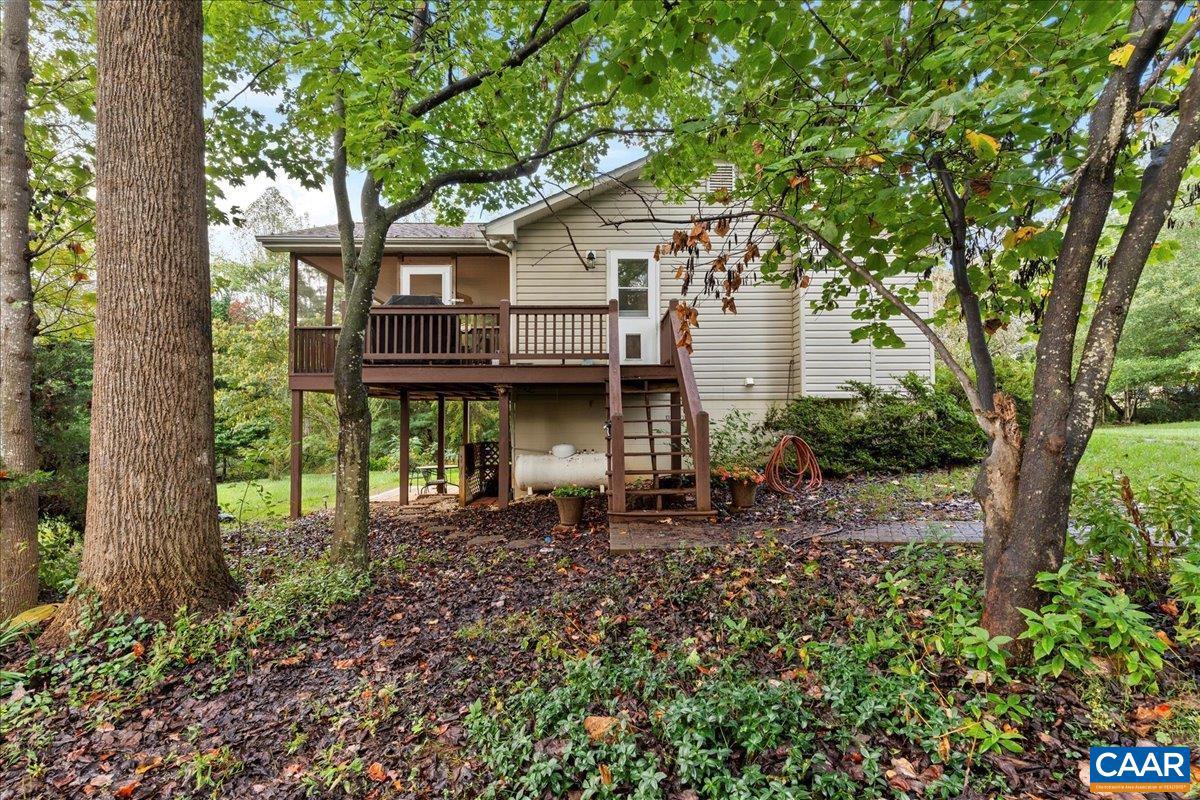 100 SONG BIRD LN, STANARDSVILLE, Virginia 22973, 3 Bedrooms Bedrooms, ,3 BathroomsBathrooms,Residential,For sale,100 SONG BIRD LN,670083 MLS # 670083