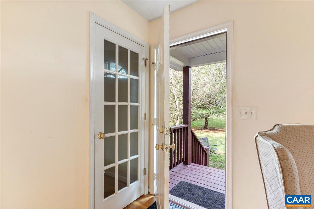 100 SONG BIRD LN, STANARDSVILLE, Virginia 22973, 3 Bedrooms Bedrooms, ,3 BathroomsBathrooms,Residential,For sale,100 SONG BIRD LN,670083 MLS # 670083