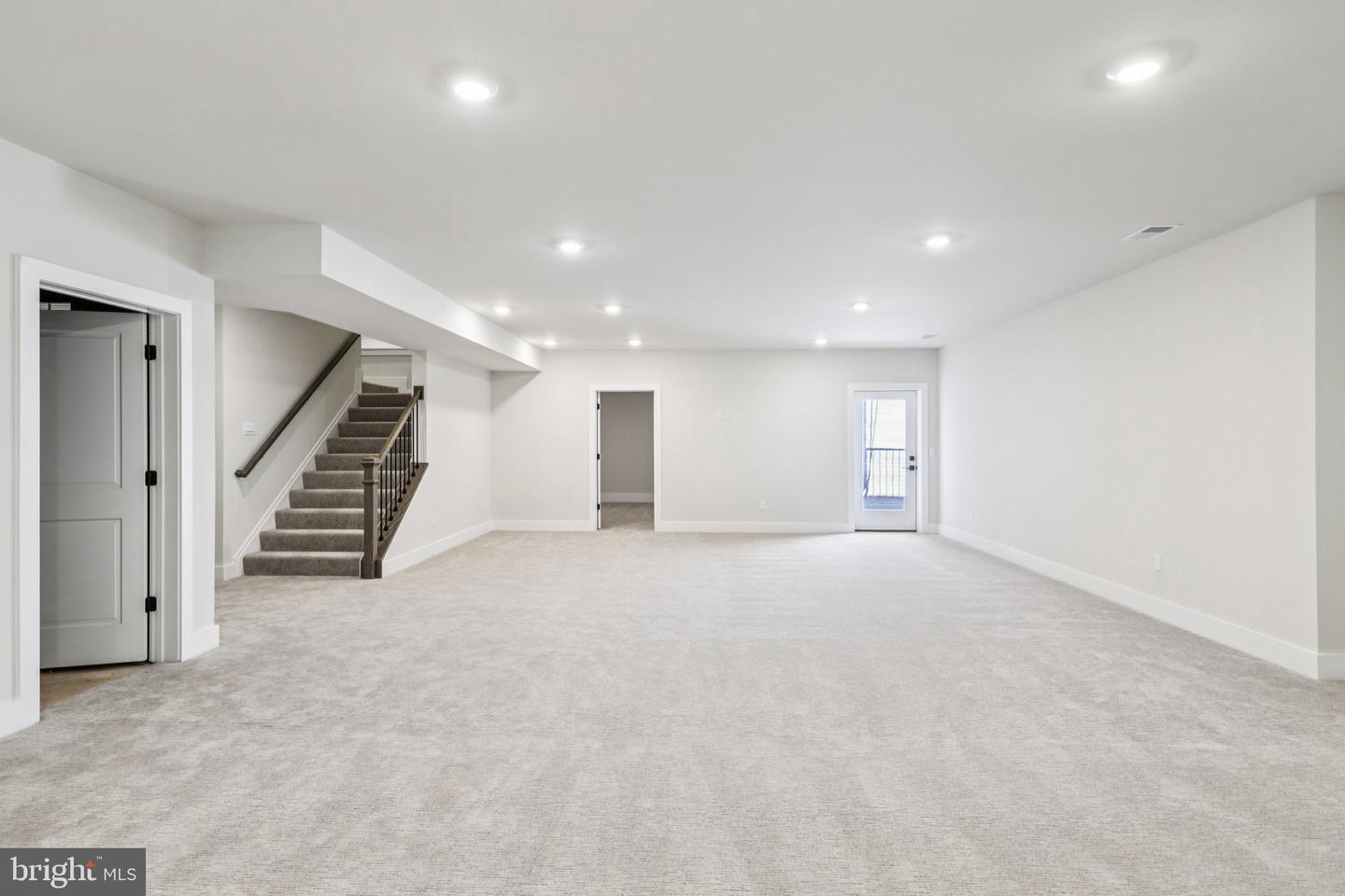 11780 PARKGATE DR, NOKESVILLE, Virginia 20181, 6 Bedrooms Bedrooms, ,6 BathroomsBathrooms,Residential,For sale,11780 PARKGATE DR,VAPW2106118 MLS # VAPW2106118