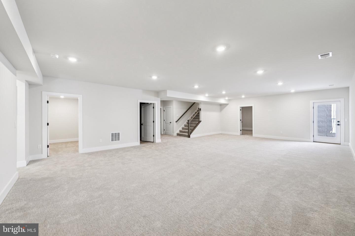 11780 PARKGATE DR, NOKESVILLE, Virginia 20181, 6 Bedrooms Bedrooms, ,6 BathroomsBathrooms,Residential,For sale,11780 PARKGATE DR,VAPW2106118 MLS # VAPW2106118