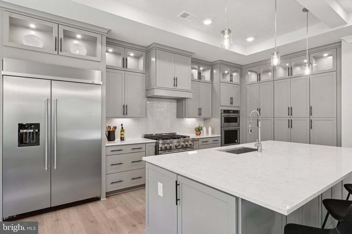 11780 PARKGATE DR, NOKESVILLE, Virginia 20181, 6 Bedrooms Bedrooms, ,6 BathroomsBathrooms,Residential,For sale,11780 PARKGATE DR,VAPW2106118 MLS # VAPW2106118