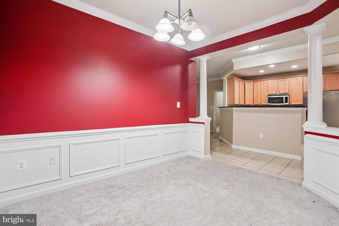 9720 HOLMES PL #004, MANASSAS PARK, Virginia 20111, 2 Bedrooms Bedrooms, ,2 BathroomsBathrooms,Residential,For sale,9720 HOLMES PL #004,VAMP2003388 MLS # VAMP2003388