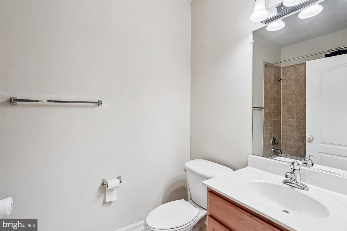 9720 HOLMES PL #004, MANASSAS PARK, Virginia 20111, 2 Bedrooms Bedrooms, ,2 BathroomsBathrooms,Residential,For sale,9720 HOLMES PL #004,VAMP2003388 MLS # VAMP2003388