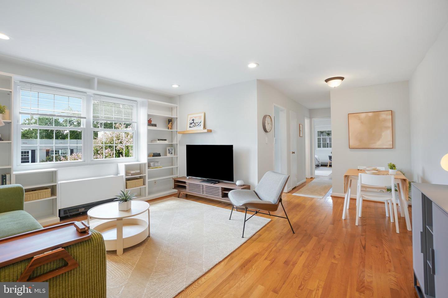 2030 N VERMONT ST #301, ARLINGTON, Virginia 22207, 1 Bedroom Bedrooms, ,1 BathroomBathrooms,Residential,For sale,2030 N VERMONT ST #301,VAAR2065014 MLS # VAAR2065014