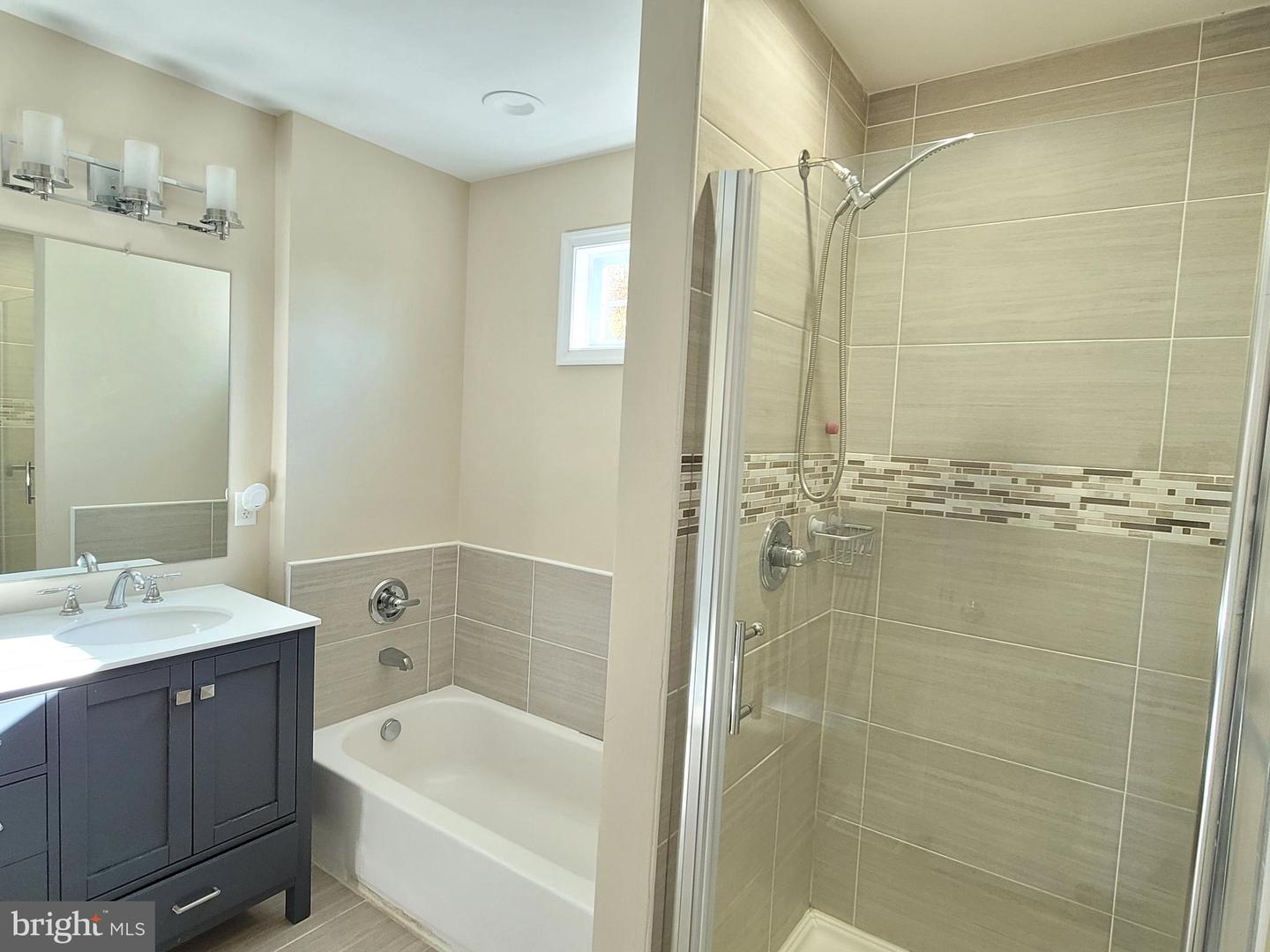 7122 OAK RIDGE RD, FALLS CHURCH, Virginia 22042, 5 Bedrooms Bedrooms, ,4 BathroomsBathrooms,Residential,For sale,7122 OAK RIDGE RD,VAFX2274776 MLS # VAFX2274776