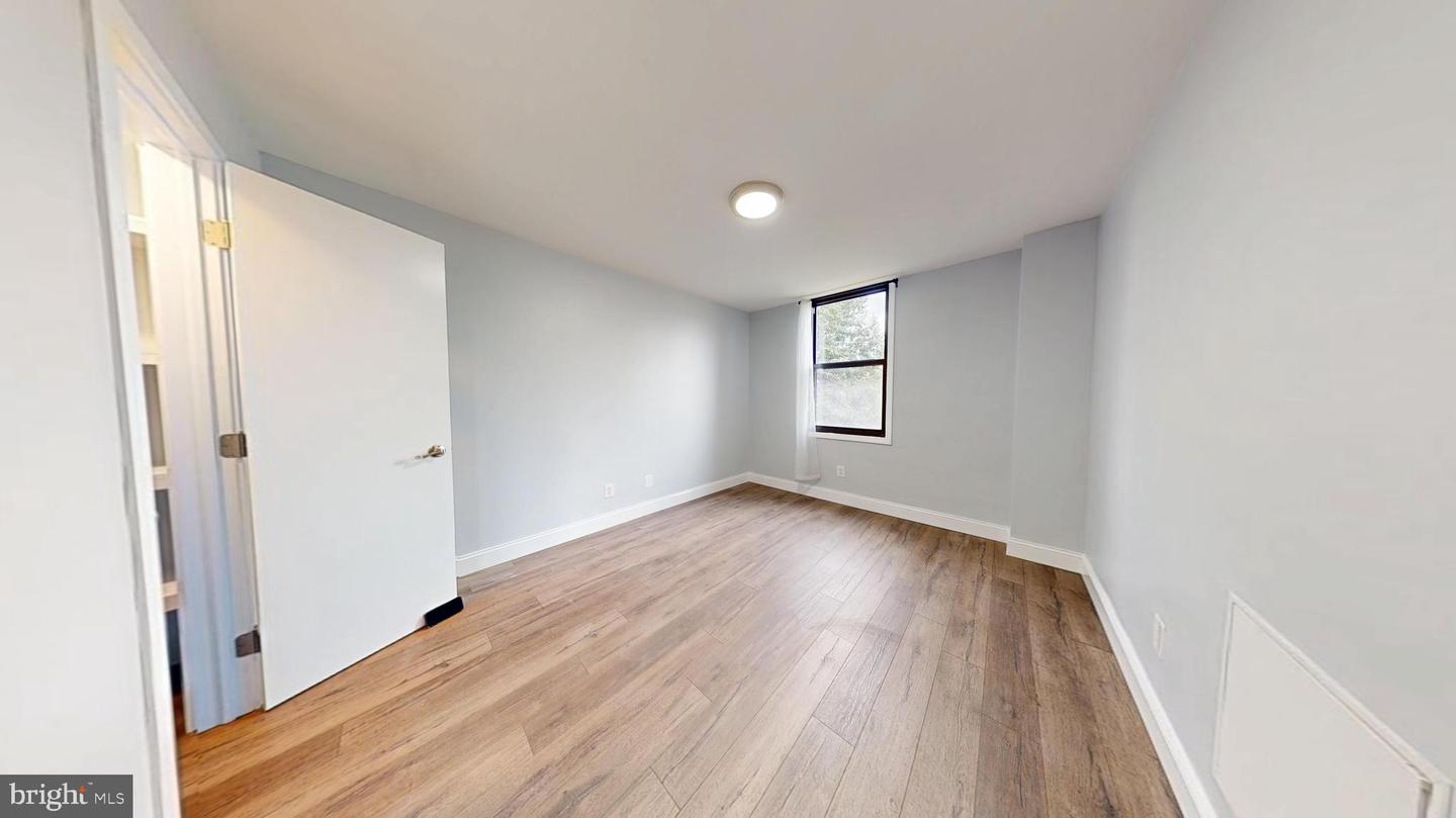 4600 DUKE ST #431, ALEXANDRIA, Virginia 22304, 3 Bedrooms Bedrooms, 2 Rooms Rooms,2 BathroomsBathrooms,Residential,For sale,4600 DUKE ST #431,VAAX2050922 MLS # VAAX2050922