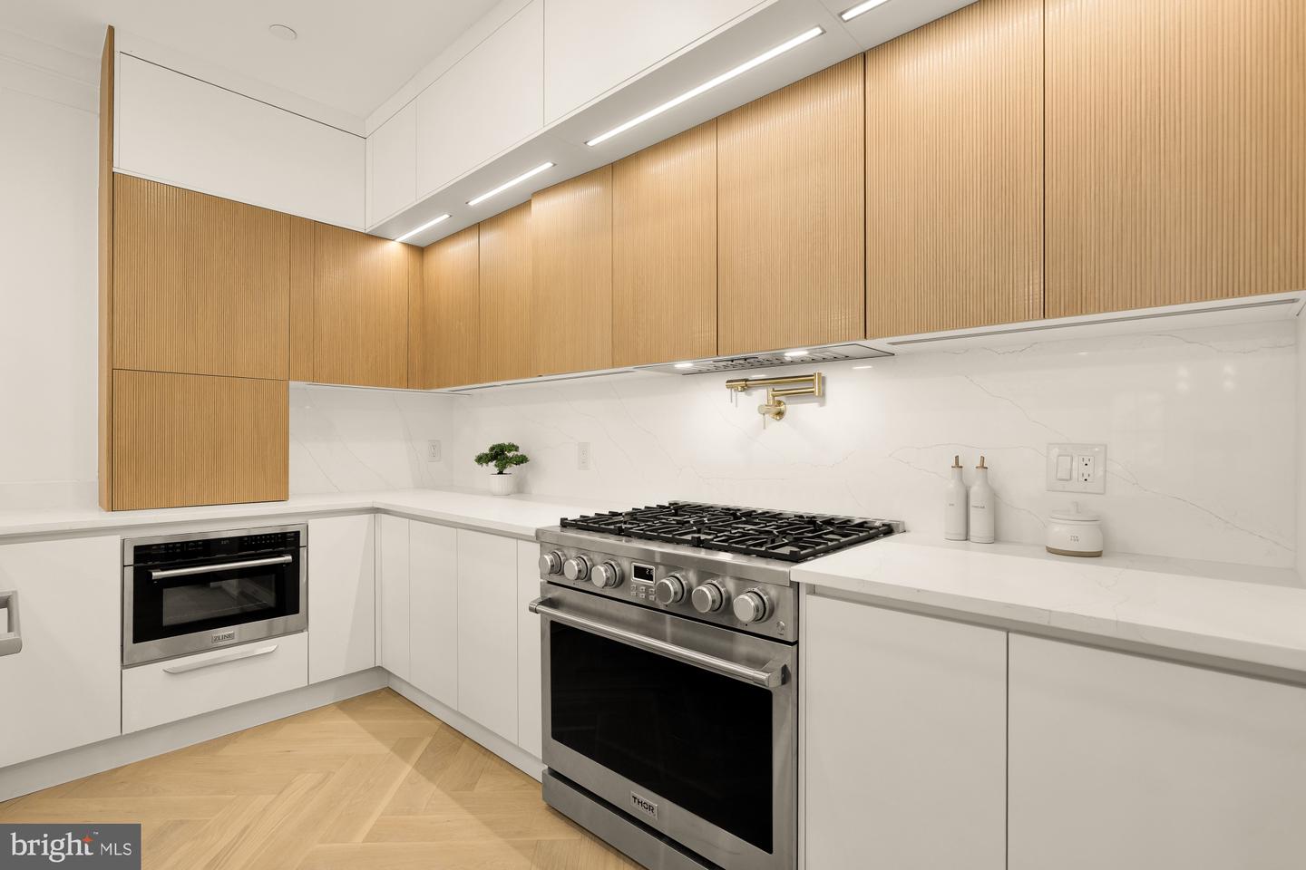733 EUCLID ST NW #303, WASHINGTON, District Of Columbia 20001, 5 Bedrooms Bedrooms, ,4 BathroomsBathrooms,Residential,For sale,733 EUCLID ST NW #303,DCDC2227414 MLS # DCDC2227414