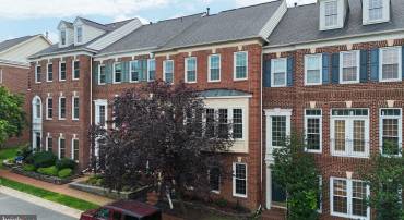 43781 APACHE WELLS TER, LEESBURG, Virginia 20176, 3 Bedrooms Bedrooms, ,2 BathroomsBathrooms,Residential,For sale,43781 APACHE WELLS TER,VALO2093596 MLS # VALO2093596