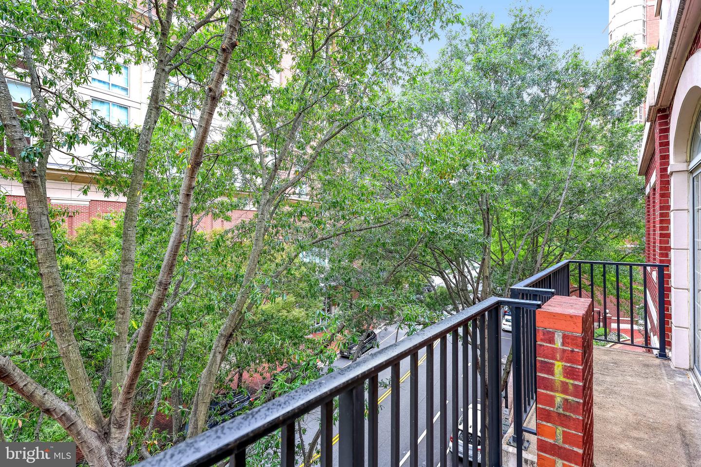 2121 JAMIESON AVE #401, ALEXANDRIA, Virginia 22314, 3 Bedrooms Bedrooms, ,2 BathroomsBathrooms,Residential,For sale,2121 JAMIESON AVE #401,VAAX2046986 MLS # VAAX2046986