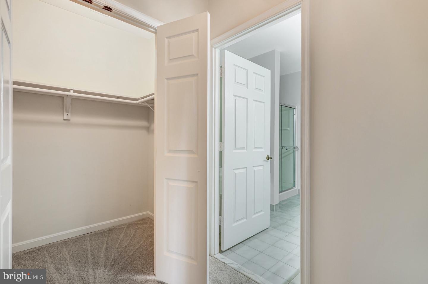 2121 JAMIESON AVE #401, ALEXANDRIA, Virginia 22314, 3 Bedrooms Bedrooms, ,2 BathroomsBathrooms,Residential,For sale,2121 JAMIESON AVE #401,VAAX2046986 MLS # VAAX2046986