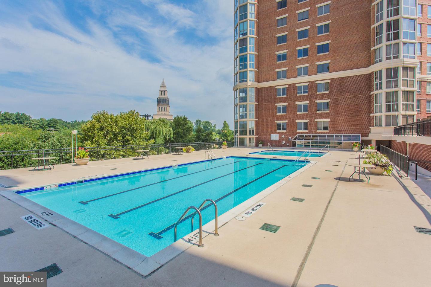 2121 JAMIESON AVE #401, ALEXANDRIA, Virginia 22314, 3 Bedrooms Bedrooms, ,2 BathroomsBathrooms,Residential,For sale,2121 JAMIESON AVE #401,VAAX2046986 MLS # VAAX2046986