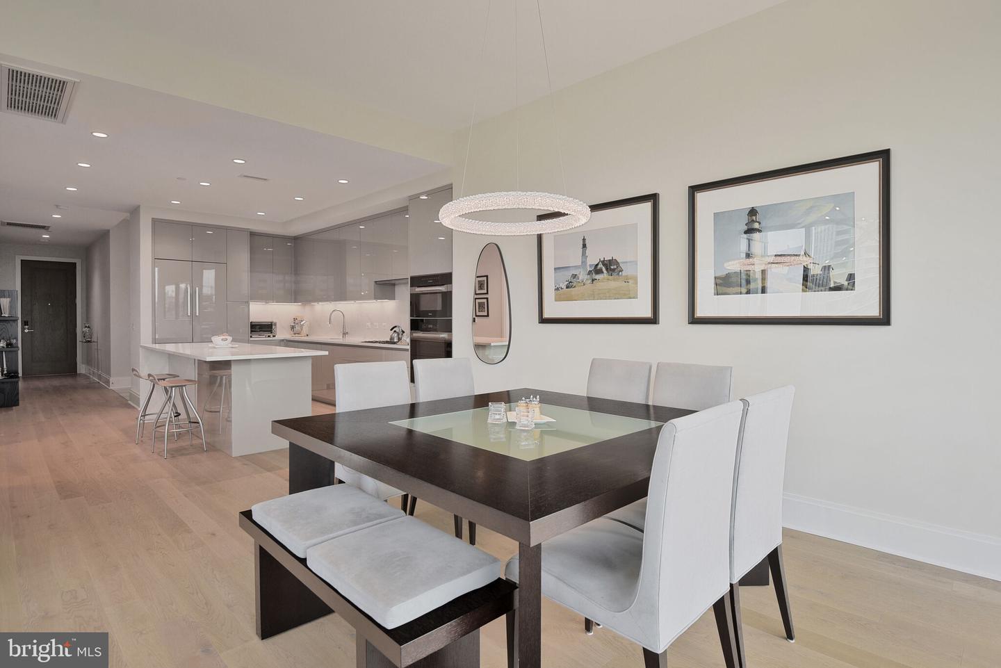 7887 JONES BRANCH DR #1004, MCLEAN, Virginia 22102, 3 Bedrooms Bedrooms, ,2 BathroomsBathrooms,Residential,For sale,7887 JONES BRANCH DR #1004,VAFX2257380 MLS # VAFX2257380