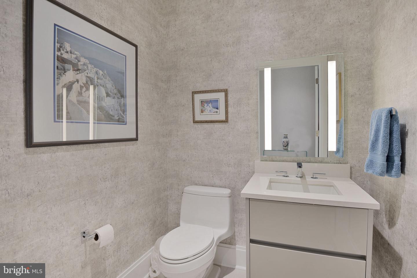 7887 JONES BRANCH DR #1004, MCLEAN, Virginia 22102, 3 Bedrooms Bedrooms, ,2 BathroomsBathrooms,Residential,For sale,7887 JONES BRANCH DR #1004,VAFX2257380 MLS # VAFX2257380