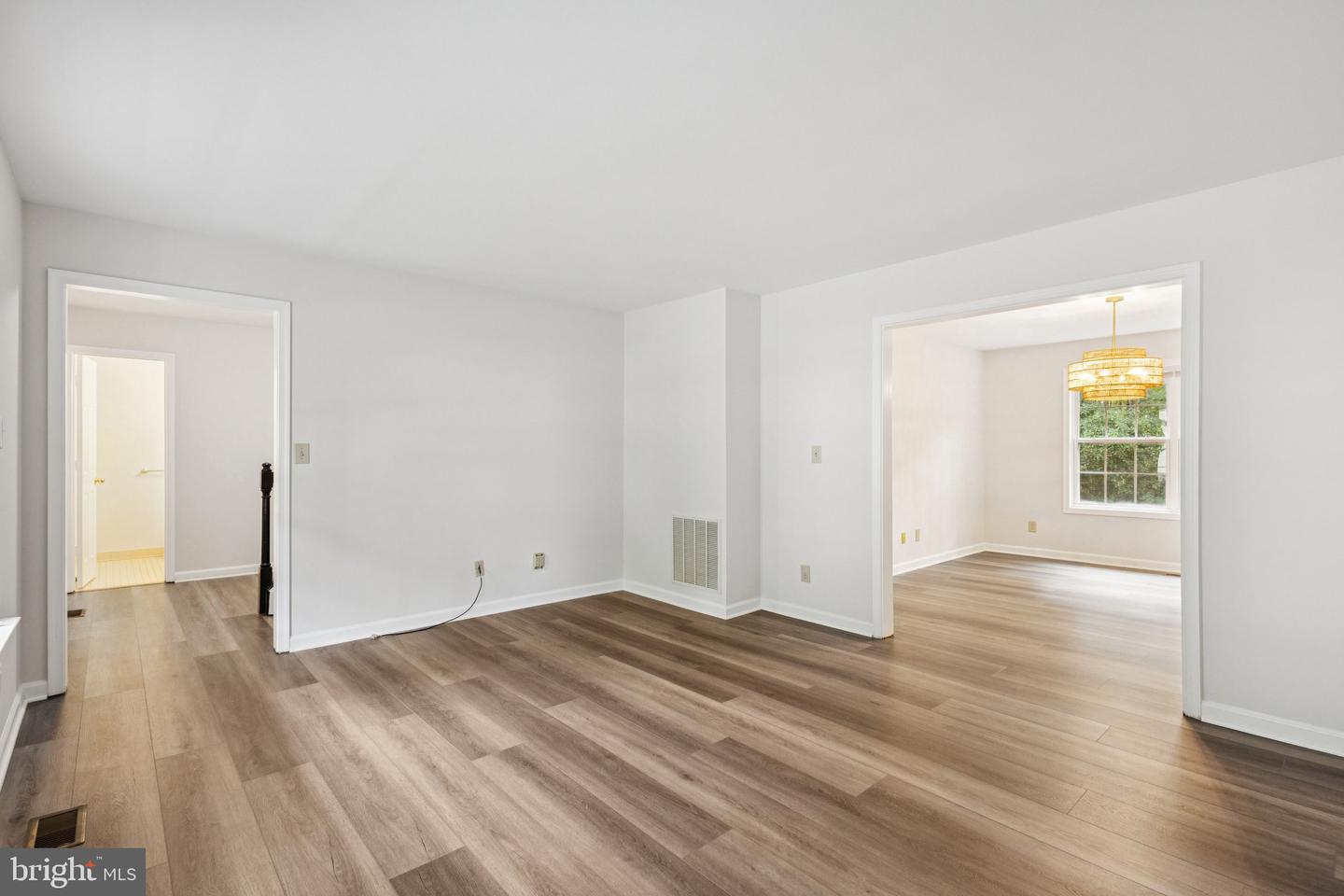 11818 HICKORY CREEK DR, FREDERICKSBURG, Virginia 22407, 4 Bedrooms Bedrooms, ,2 BathroomsBathrooms,Residential,For sale,11818 HICKORY CREEK DR,VASP2035136 MLS # VASP2035136