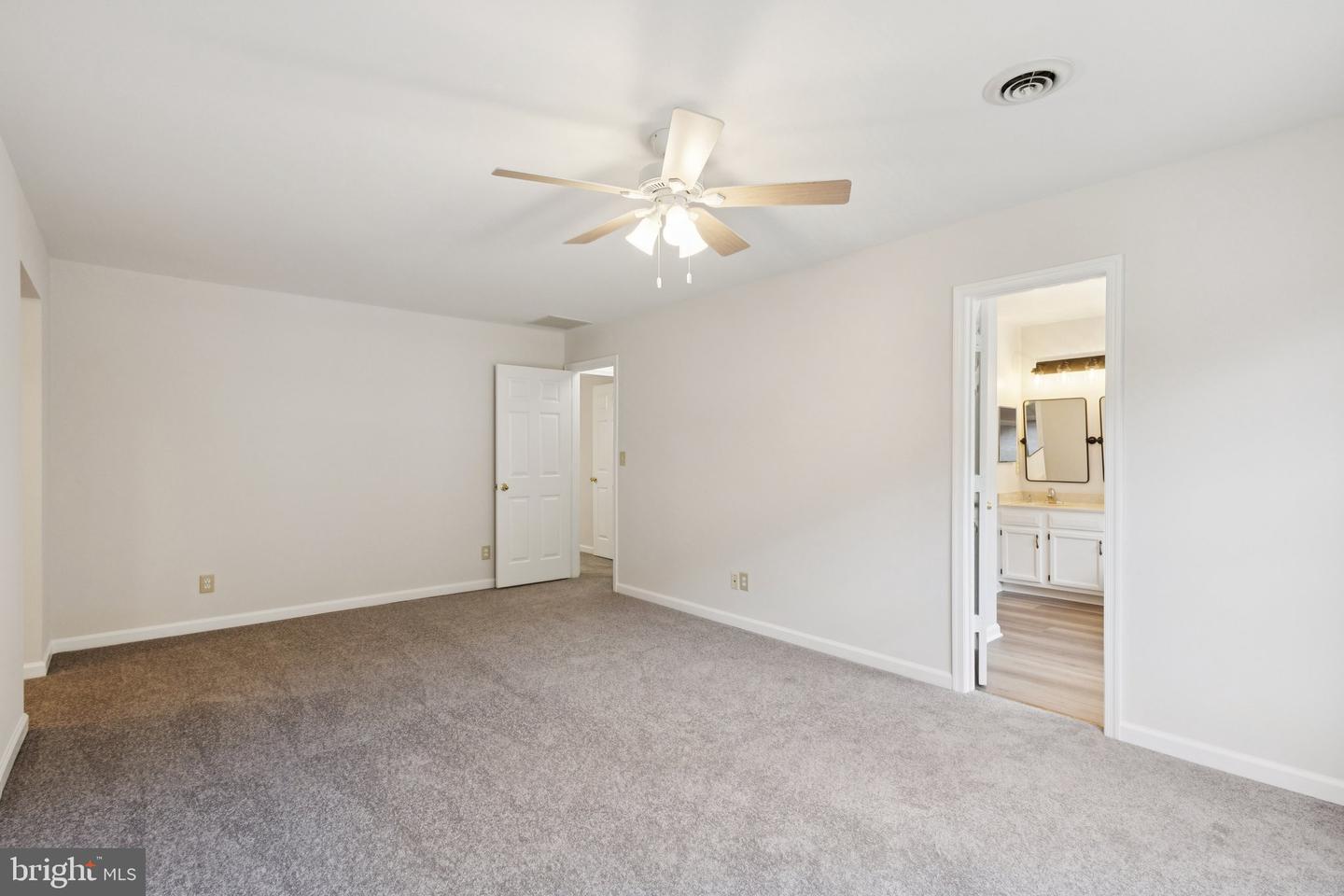 11818 HICKORY CREEK DR, FREDERICKSBURG, Virginia 22407, 4 Bedrooms Bedrooms, ,2 BathroomsBathrooms,Residential,For sale,11818 HICKORY CREEK DR,VASP2035136 MLS # VASP2035136