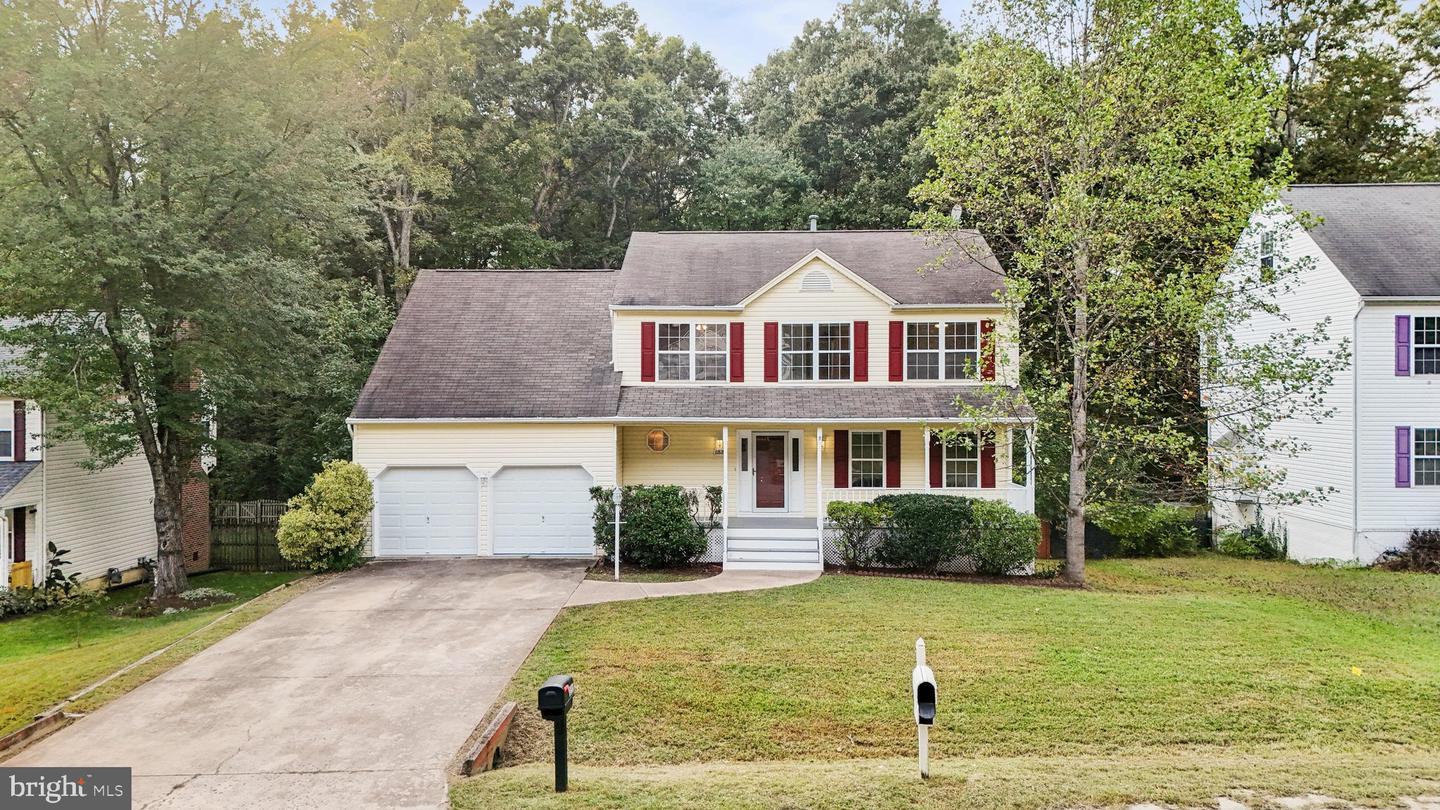 11818 HICKORY CREEK DR, FREDERICKSBURG, Virginia 22407, 4 Bedrooms Bedrooms, ,2 BathroomsBathrooms,Residential,For sale,11818 HICKORY CREEK DR,VASP2035136 MLS # VASP2035136