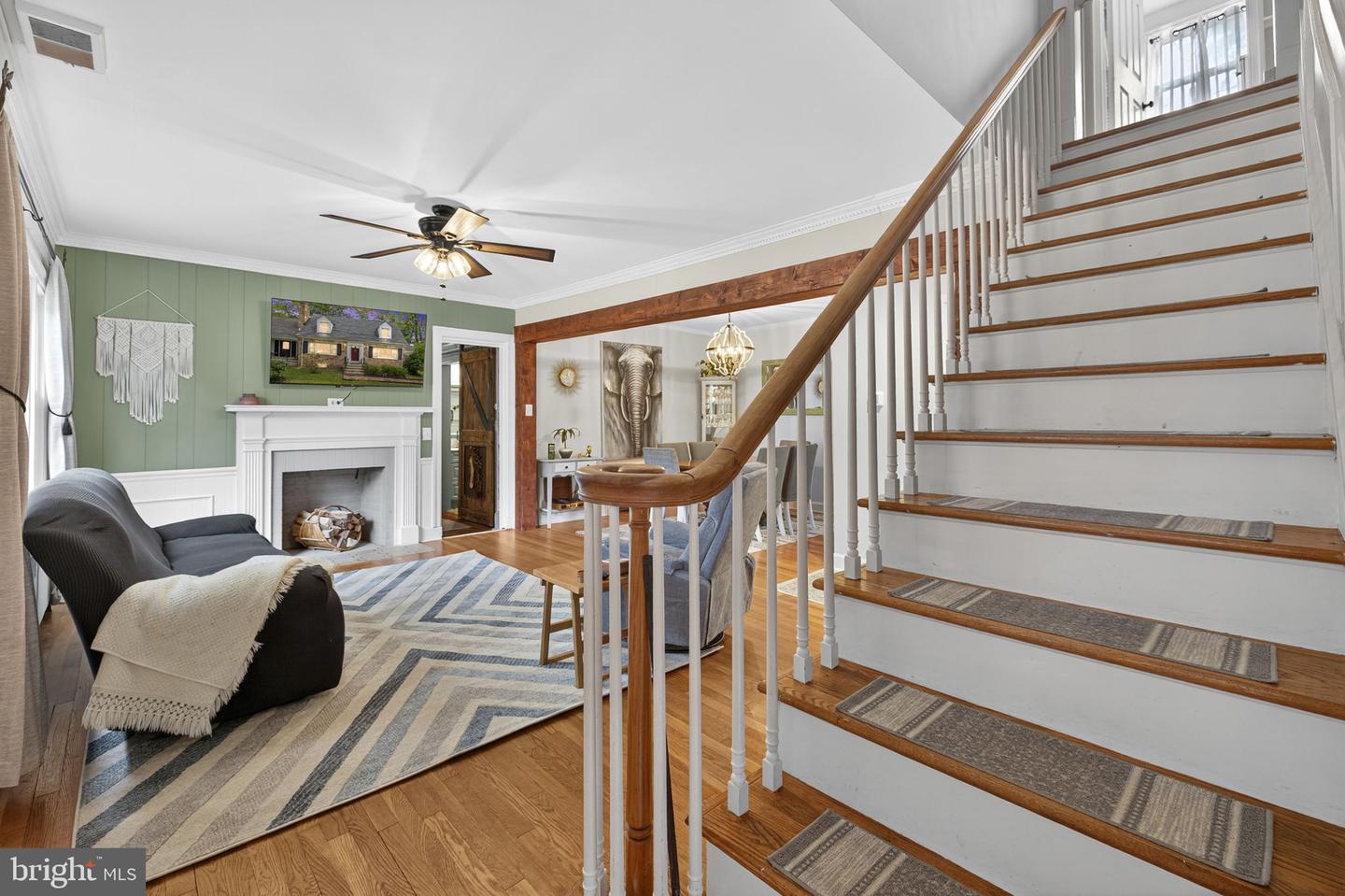 141 BLUE RIDGE ST, WARRENTON, Virginia 20186, 4 Bedrooms Bedrooms, ,3 BathroomsBathrooms,Residential,For sale,141 BLUE RIDGE ST,VAFQ2018232 MLS # VAFQ2018232