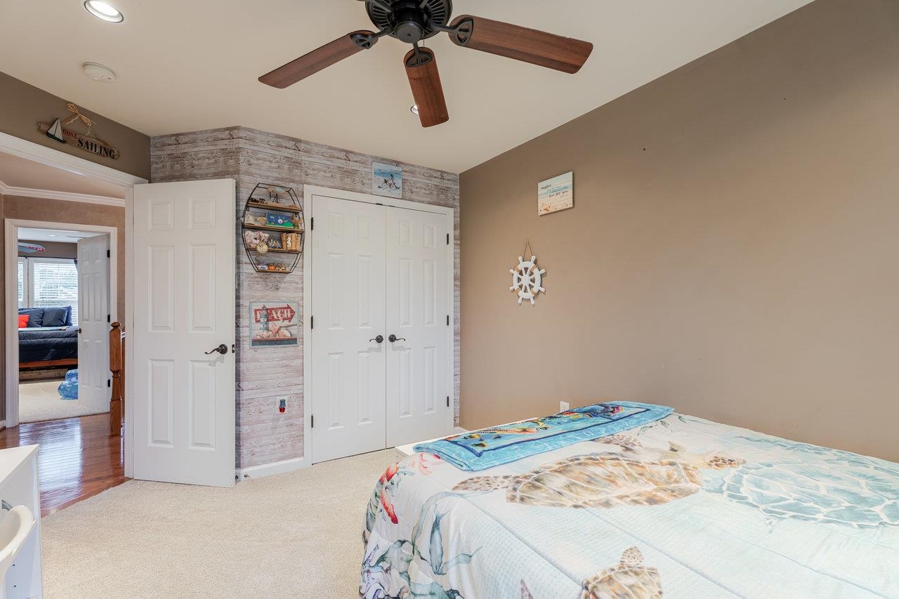 209 BUCHANAN DR, BROADWAY, Virginia 22815, 5 Bedrooms Bedrooms, ,3 BathroomsBathrooms,Residential,209 BUCHANAN DR,670099 MLS # 670099