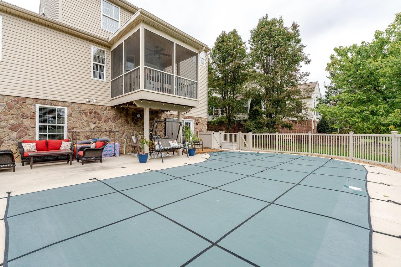 209 BUCHANAN DR, BROADWAY, Virginia 22815, 5 Bedrooms Bedrooms, ,3 BathroomsBathrooms,Residential,209 BUCHANAN DR,670099 MLS # 670099