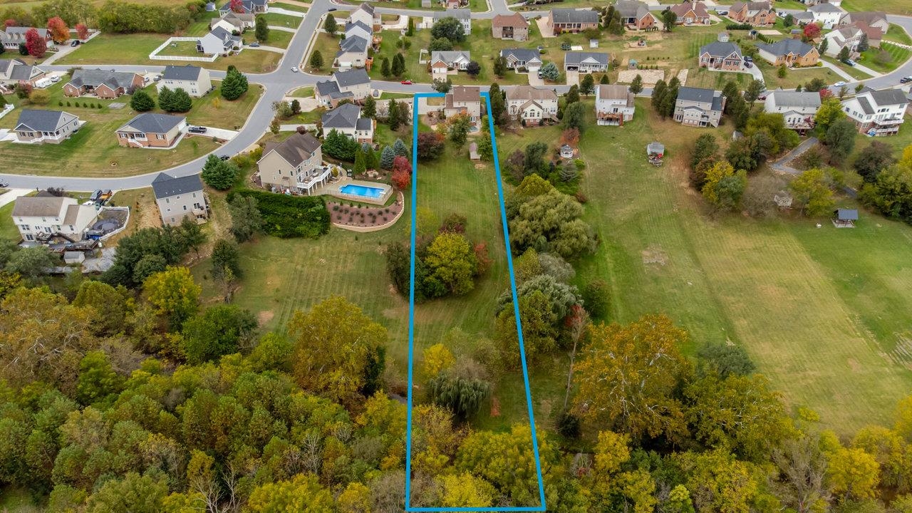 209 BUCHANAN DR, BROADWAY, Virginia 22815, 5 Bedrooms Bedrooms, ,3 BathroomsBathrooms,Residential,209 BUCHANAN DR,670099 MLS # 670099