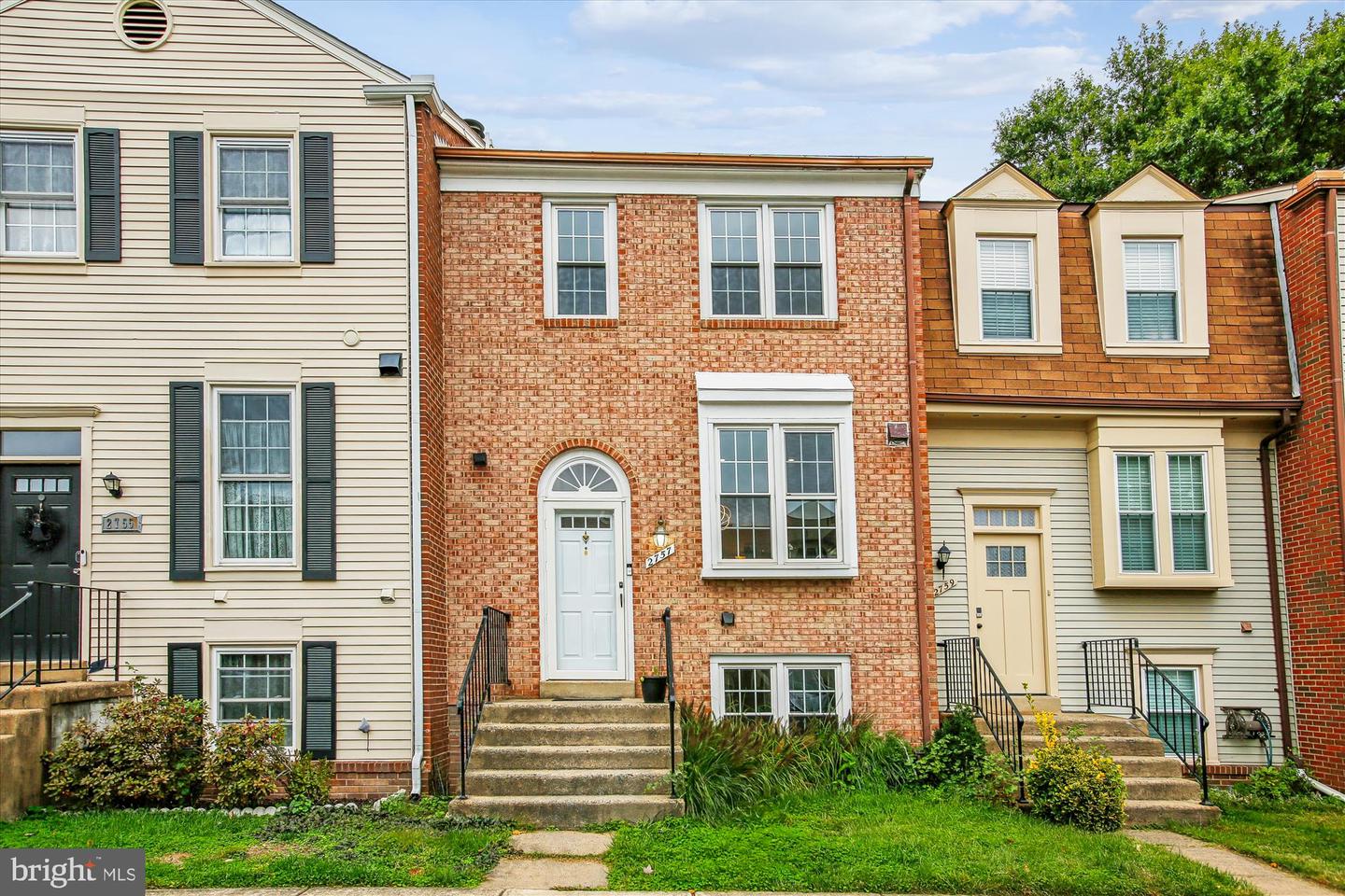 2757 STONE HOLLOW DR, VIENNA, Virginia 22180, 4 Bedrooms Bedrooms, ,3 BathroomsBathrooms,Residential,For sale,2757 STONE HOLLOW DR,VAFX2267190 MLS # VAFX2267190