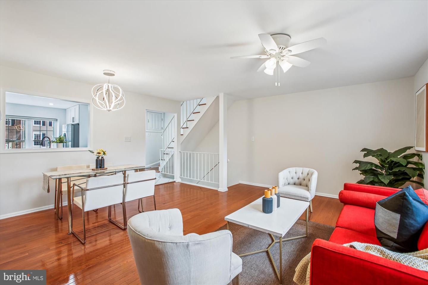 2757 STONE HOLLOW DR, VIENNA, Virginia 22180, 4 Bedrooms Bedrooms, ,3 BathroomsBathrooms,Residential,For sale,2757 STONE HOLLOW DR,VAFX2267190 MLS # VAFX2267190
