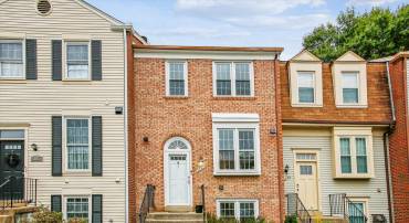 2757 STONE HOLLOW DR, VIENNA, Virginia 22180, 4 Bedrooms Bedrooms, ,3 BathroomsBathrooms,Residential,For sale,2757 STONE HOLLOW DR,VAFX2267190 MLS # VAFX2267190