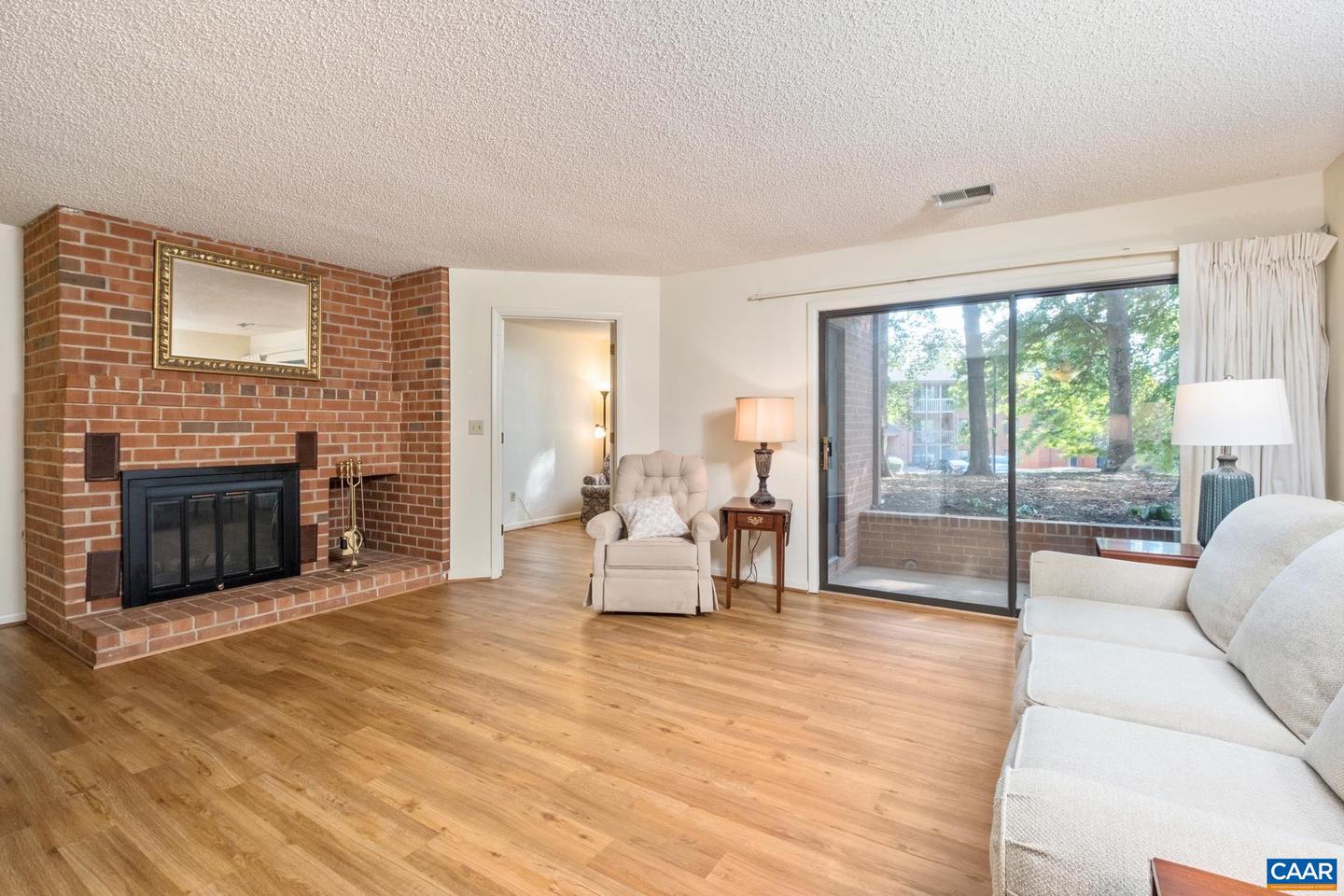 103 TURTLE CREEK RD #3, CHARLOTTESVILLE, Virginia 22901, 2 Bedrooms Bedrooms, ,2 BathroomsBathrooms,Residential,For sale,103 TURTLE CREEK RD #3,669199 MLS # 669199