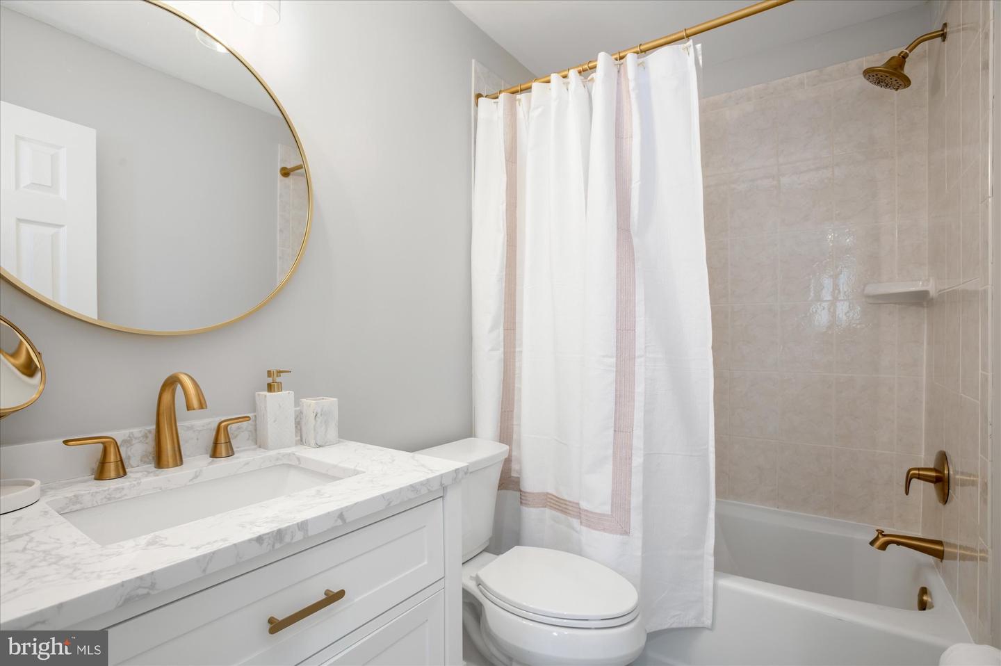 323 T ST NW, WASHINGTON, District Of Columbia 20001, 3 Bedrooms Bedrooms, ,3 BathroomsBathrooms,Residential,For sale,323 T ST NW,DCDC2224188 MLS # DCDC2224188