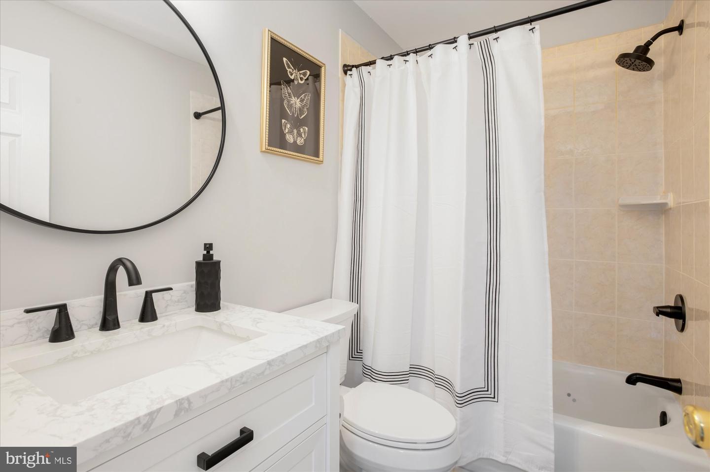 323 T ST NW, WASHINGTON, District Of Columbia 20001, 3 Bedrooms Bedrooms, ,3 BathroomsBathrooms,Residential,For sale,323 T ST NW,DCDC2224188 MLS # DCDC2224188