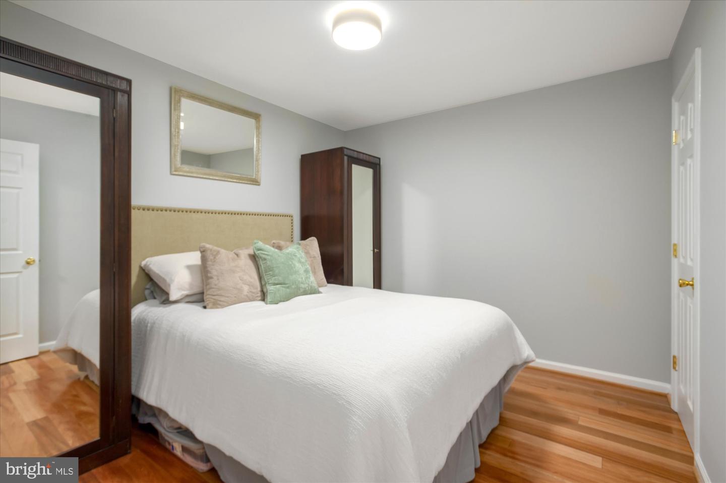 323 T ST NW, WASHINGTON, District Of Columbia 20001, 3 Bedrooms Bedrooms, ,3 BathroomsBathrooms,Residential,For sale,323 T ST NW,DCDC2224188 MLS # DCDC2224188